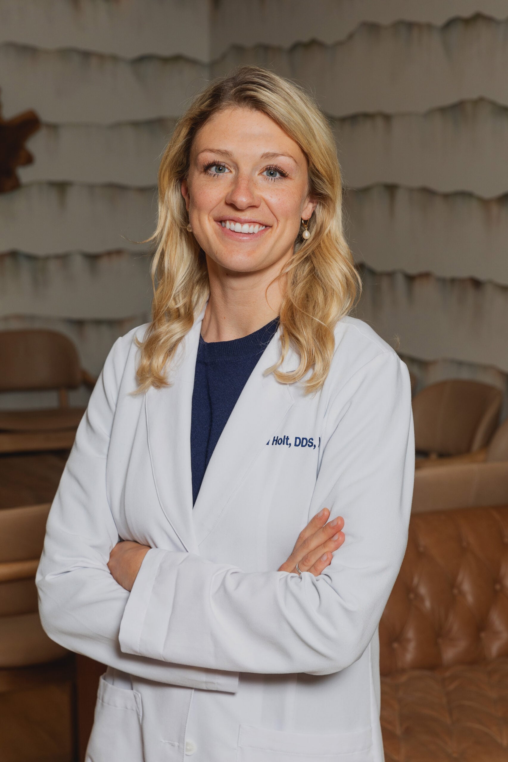 Dr. Alisha Holt